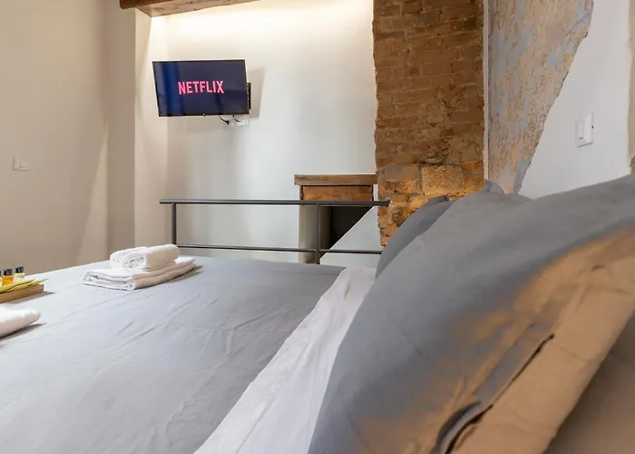 Uffizi-ponte Vecchio Mini Loft Con Affreschi Apartman *